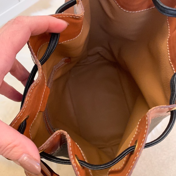 Celine Vintage Bucket Bag - Picture 7 of 8